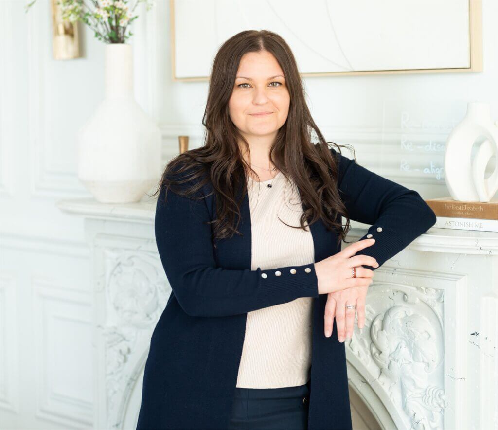 Delia Petrescu, MA, RP — Reproductive Trauma Therapist in Toronto