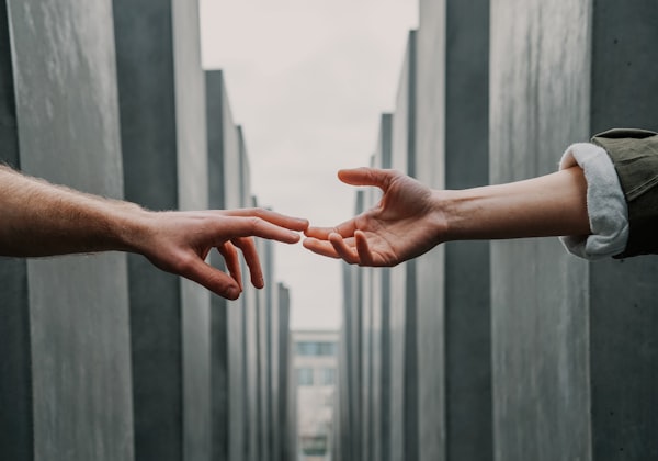 Woman grieving a miscarriage — pregnancy loss and grief counselling in Toronto